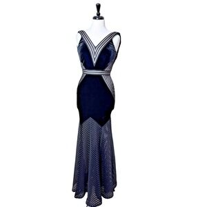 Xscape Velvet Mermaid Gown Sz 2 Black Illusion Panel Formal Evening Dress